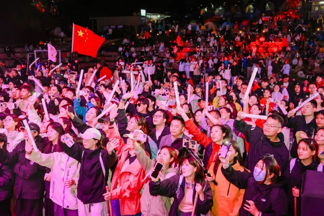 从“户外顶流”到融合样板武功山迈向高质量户外运动目的地(图1)