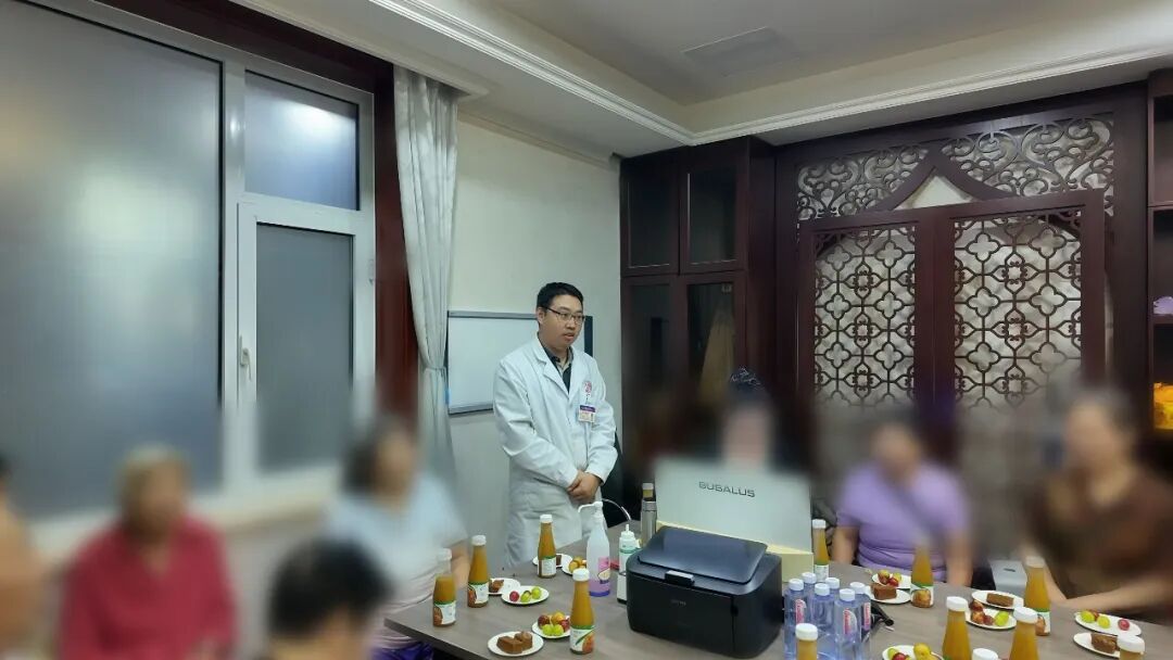 温情康复暖心相伴丨济南南郊医院康复医学科举办温馨生日会(图3)