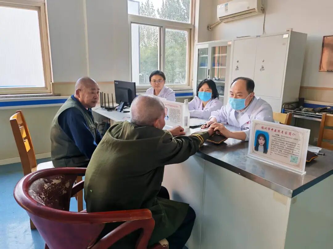 重阳送健康 中医暖夕阳——德州市中医院走进康恒敬老院开展义诊活动