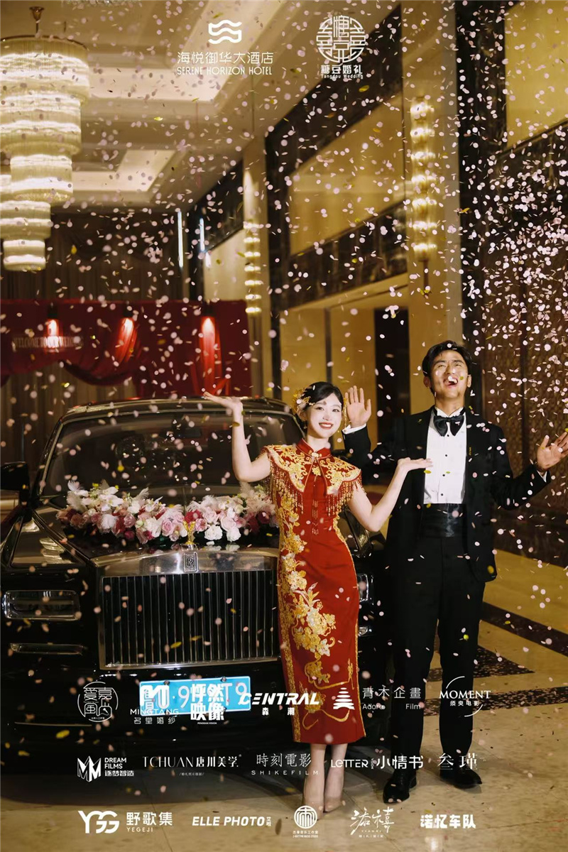 以“幔间花叙”为名青岛海悦御华大酒店2026秋季婚礼秀演绎婚宴新传奇(图5)