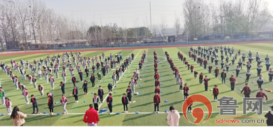 丨"挑战校园吉尼斯 提升育人新理念 曲阜市小雪街道铁炉小学举办第五