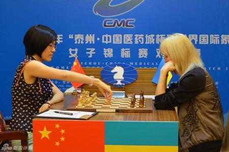 激战40回合获胜 北大90后少女第三次成棋后