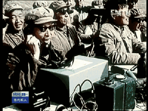 中国人的故事|让我们缅怀他，真正用信念撑起生命尊严的军人