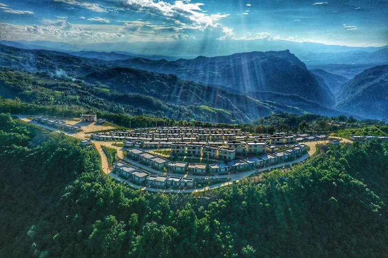 摆脱千年贫困，民族团结发展，临沧唱响最炫脱贫民族风
