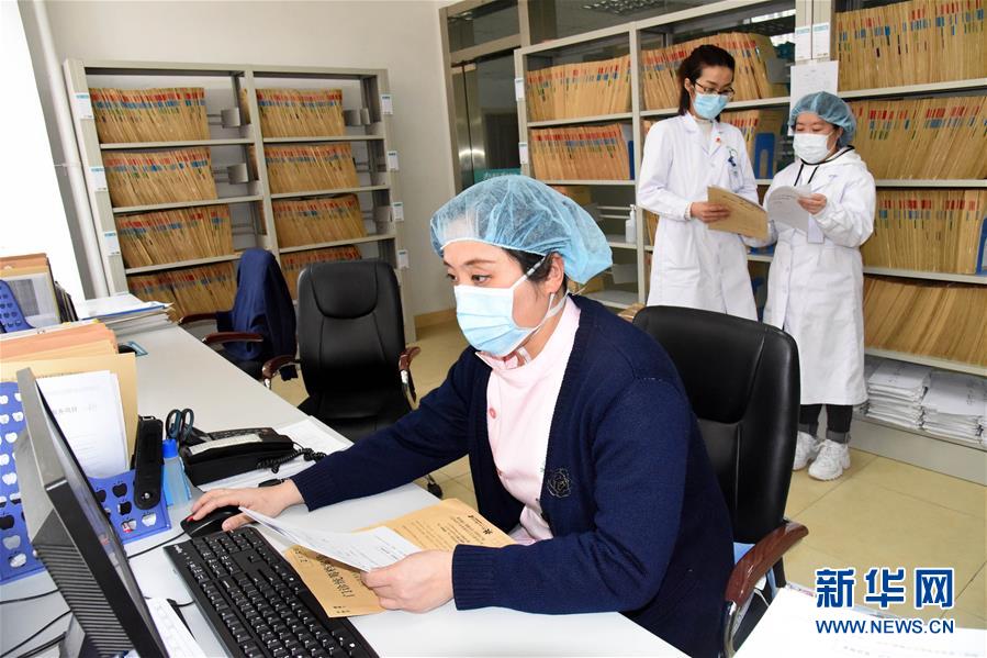 青岛：筑牢疫情防控期间居民健康防线