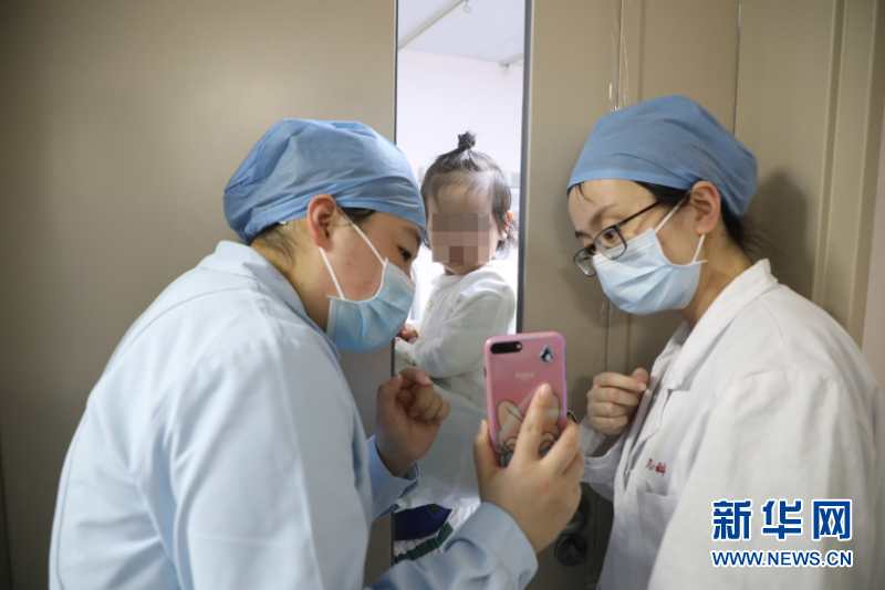 （聚焦疫情防控）（1）上海11例新冠肺炎患儿已全部出院