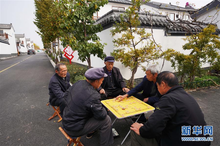 （社会）（4）山东青州桐峪沟村：从小山村到小康村的美丽嬗变