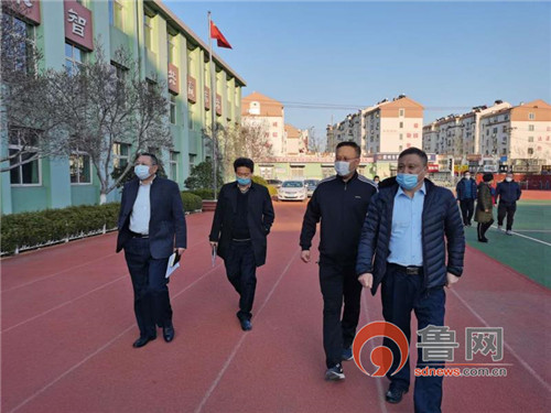 青岛胶州马英杰一行到常州路小学督查防控工作