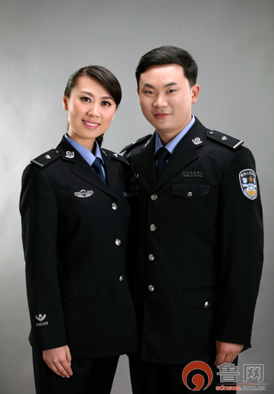 张婷的父亲也是一名人民警察,她从小就喜欢父亲的警服,崇敬他的作为