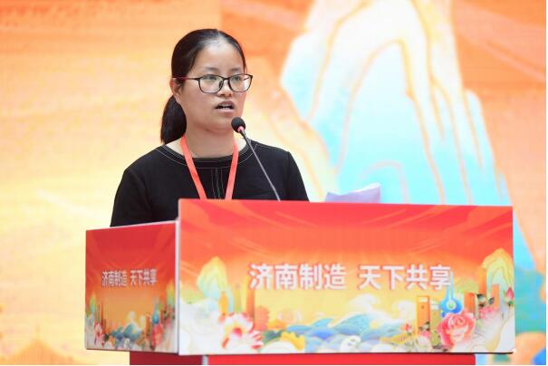 第二届济南电商直播节暨网红直播大赛启动仪式在济南报业大厦举行