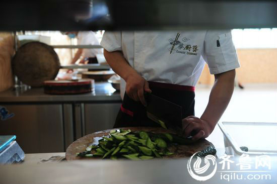 阿姨点餐中央厨房