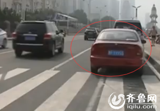 烟台男子毒驾闯卡撞飞民警 逃跑途中又撞死环卫工(图)