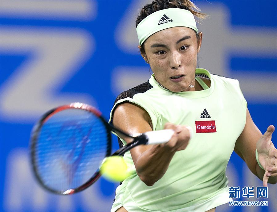 （体育）（9）网球——武汉公开赛：王蔷胜布兹科娃