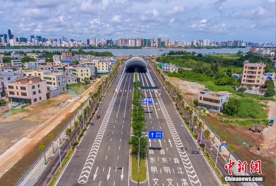 云瞰自贸港：海口江东新区形象初现