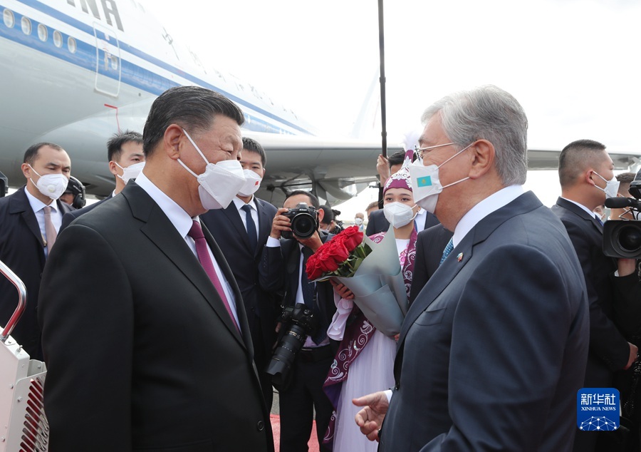 习近平对哈萨克斯坦共和国进行国事访问