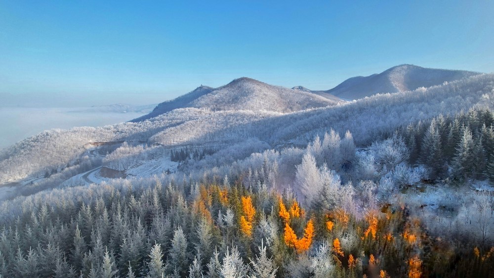 黑龙江林口：初冬时节山景如画