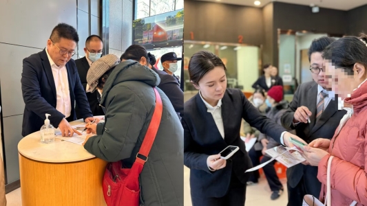 一群人正在聊天

描述已自动生成