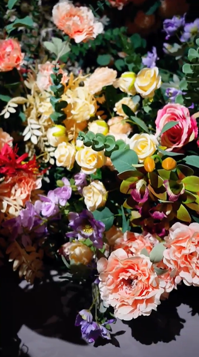 新春走基层丨一朵绢花里的“年味儿”与全球生意