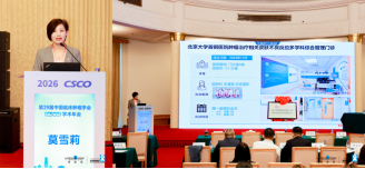 桌子上有许多电脑萤幕画面

AI 生成的内容可能不正确。