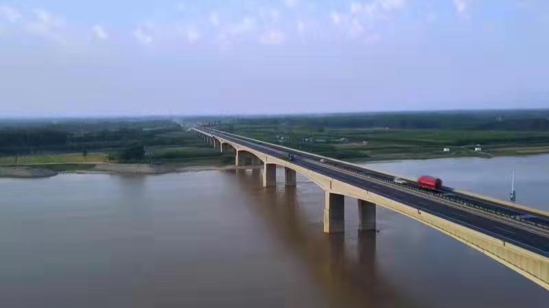鄄城黄河大桥图片