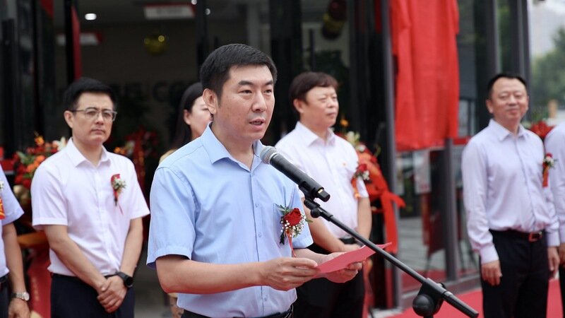 广发银行济南城西支行正式揭牌营业