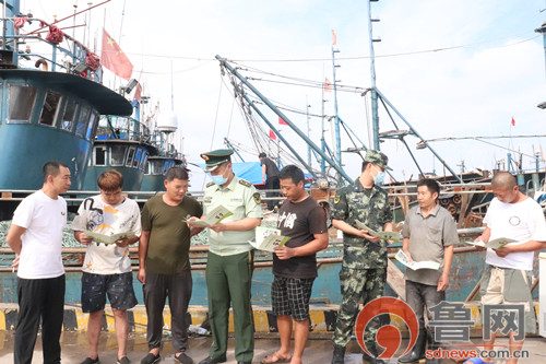 开海复产保安全化解纠纷促和谐青岛海警局胶州工作站开海季工作纪实