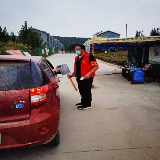 济宁市泗水县济河街道:"疫"线有我——人大代表在行动 - 全景山东