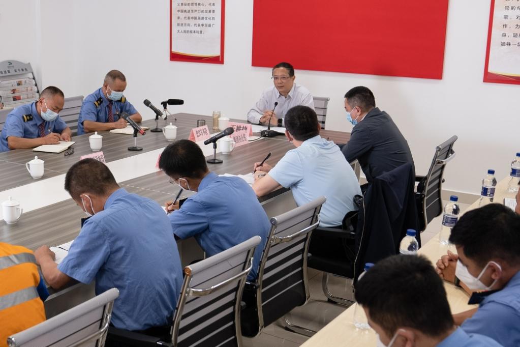 中国铁路昆明局集团有限公司党委书记,董事长王耕捷宣讲党的二十大