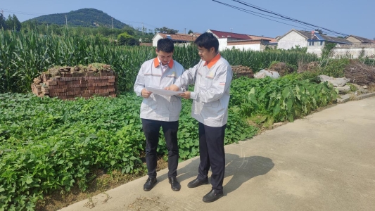 2022乡村振兴抗旱打井 (2)