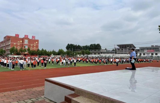 济宁市泗水县公安局城关第三派出所走进泗水县实验小学开展携手反诈