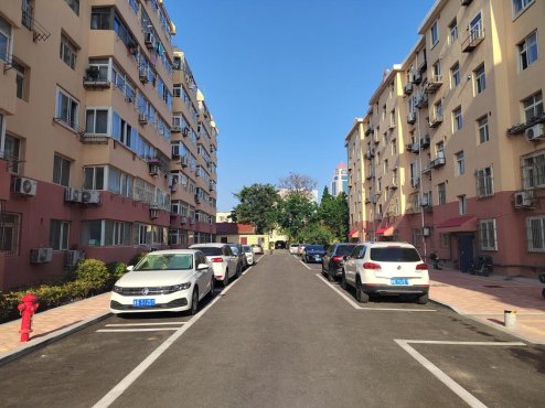 青岛市南区:老旧小区改造处处"更新""上新"