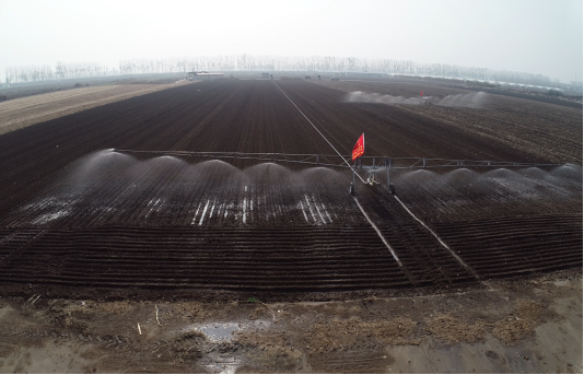 金丰公社-卷盘式喷灌机