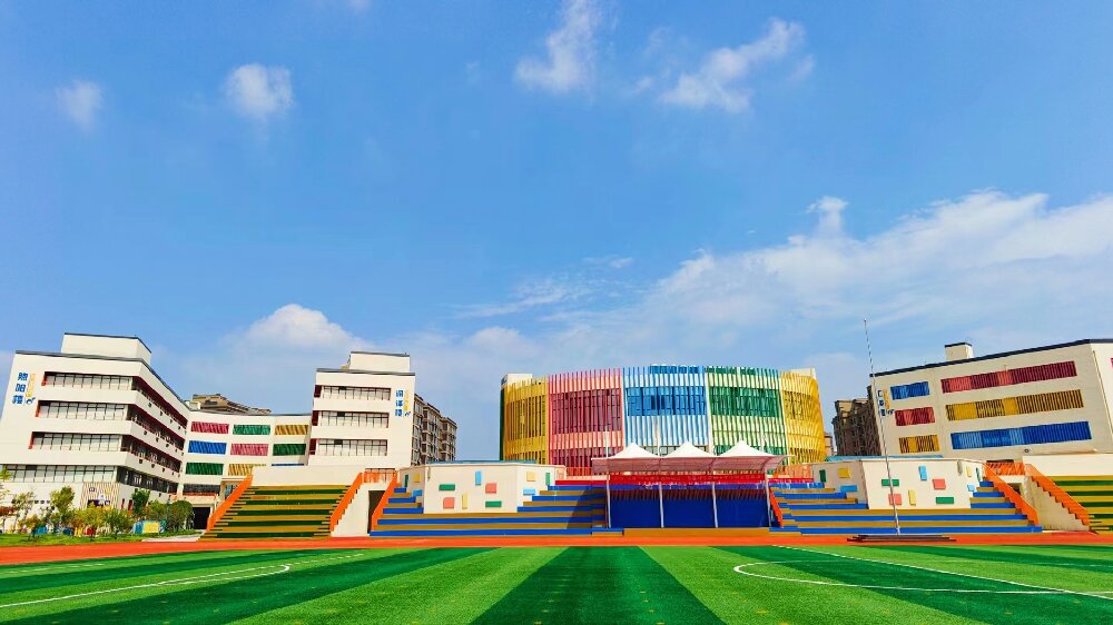 日照市莒县沭东花园小学的schoolwalk