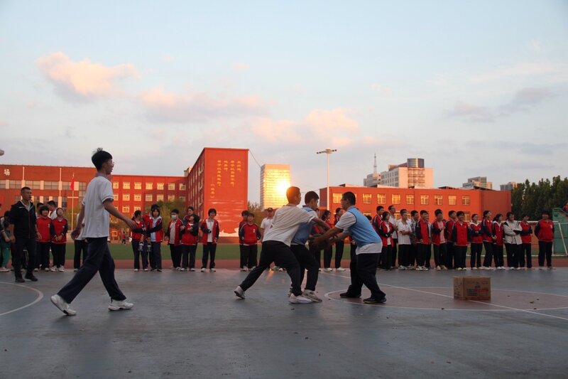 校园篮球燃爆金秋东营市胜利第六中学新学期班级篮球联赛再次拉开序幕