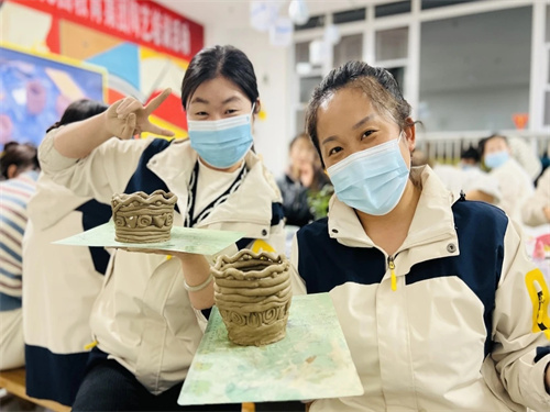 淄博市淄川区柳泉幼儿园:陶艺蕴时光 美育促成长
