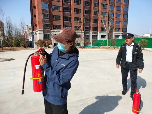 通过此次消防知识宣传及现场演练活动,不仅提高了辖区居民对消防安全