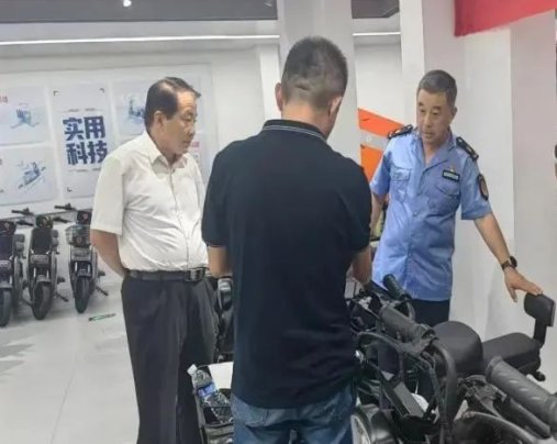 巨野县市场监管局对电动自行车安全隐患全链条专项整治开展督导检查