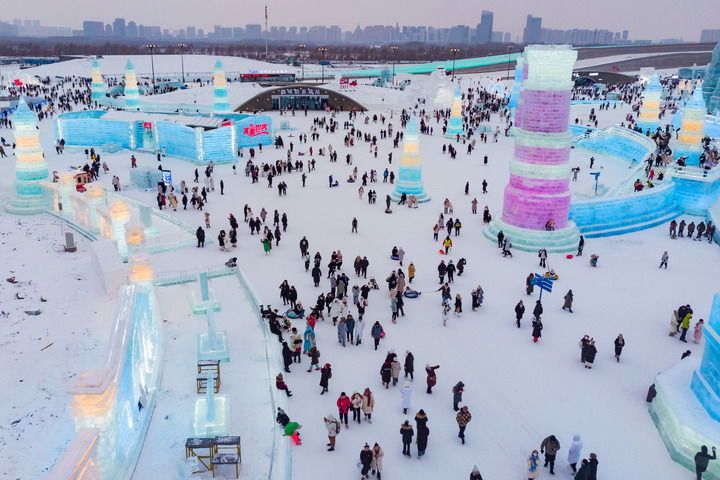 让冷资源热起来 冰雪经济逐步升温