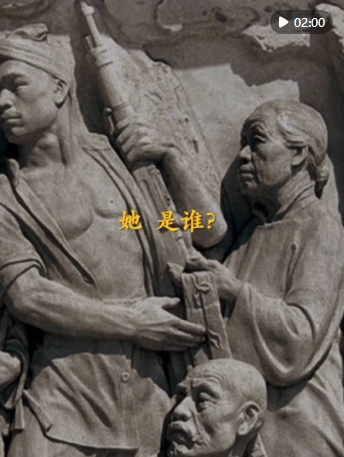 人民英雄纪念碑上的母亲让人泪目