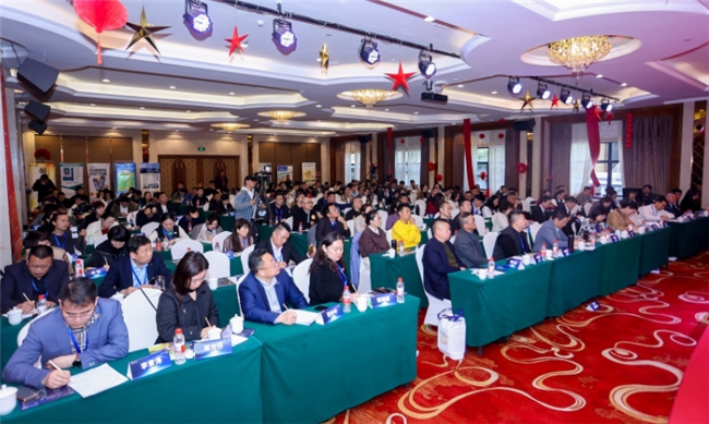 传承红色基因,凝聚逆境力量 —— 2025年龙船世家井冈山论坛纪实