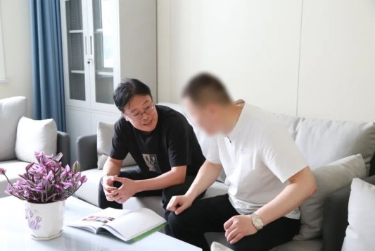 国家级专家坐诊 助力消化内镜中心升级启航丨首都医科大学附属北京友谊医院副院长李鹏教授莅临德州市第七人民医院开展手术