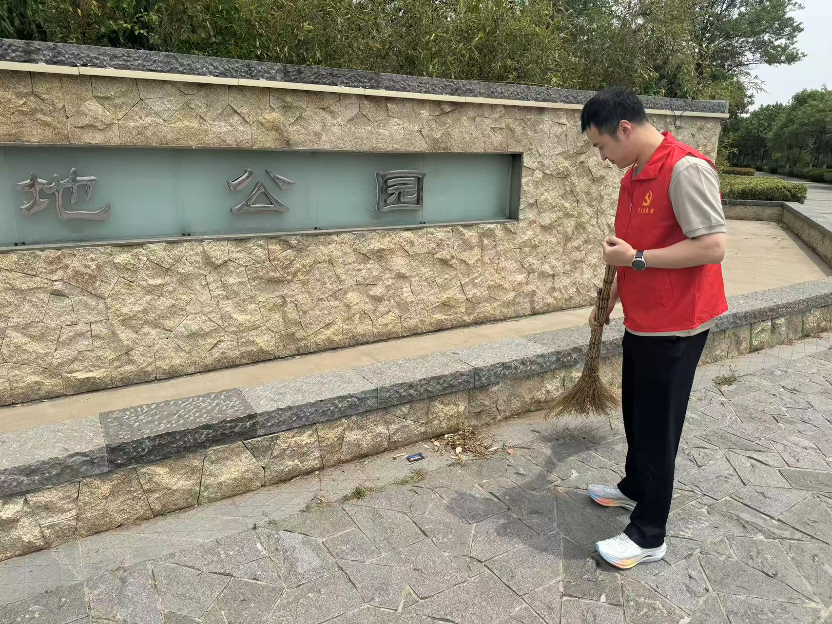 图片1(1).jpg