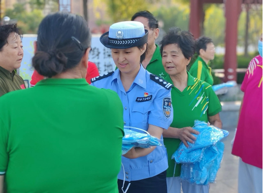 /private/var/mobile/Containers/Data/Application/EE7307D6-C7C7-402F-8965-454F33BF866E/tmp/insert_image_tmp_dir/2025-07-08 14:44:38.196000.png2025-07-08 14:44:38.196000