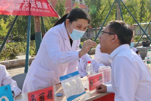 17f7915b381494e0ece63a470cecbbea