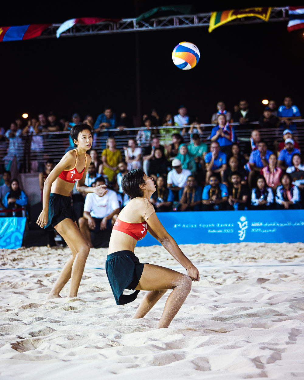巴林亚青会:中国队沙排惊险逆转夺金