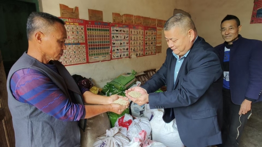 774541441c02b40a414493599f975f72