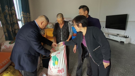 79d9a40e2fa9fa30661fe8d128f607b2