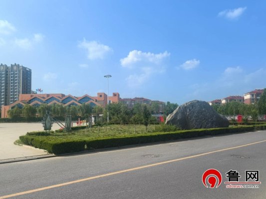 b8b8d7b9f17c053f6377e7e14aecd93