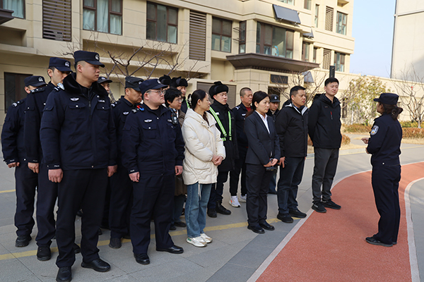 �ԡ������١����� ����δȼ �ൺ�м�ī����ɽ�ֵ�ԣ��������չ�綯���г���ȼӦ������