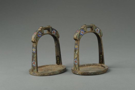 5.5.0010清景泰蓝花卉纹铜马镫